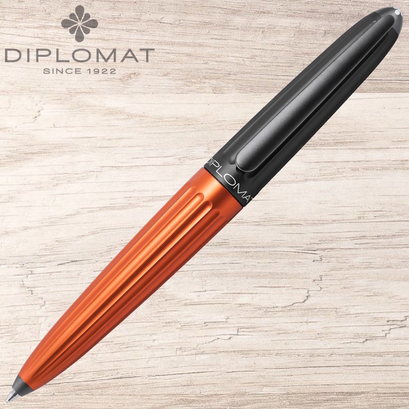 Diplomat Kugelschreiber Aero schwarz-orange